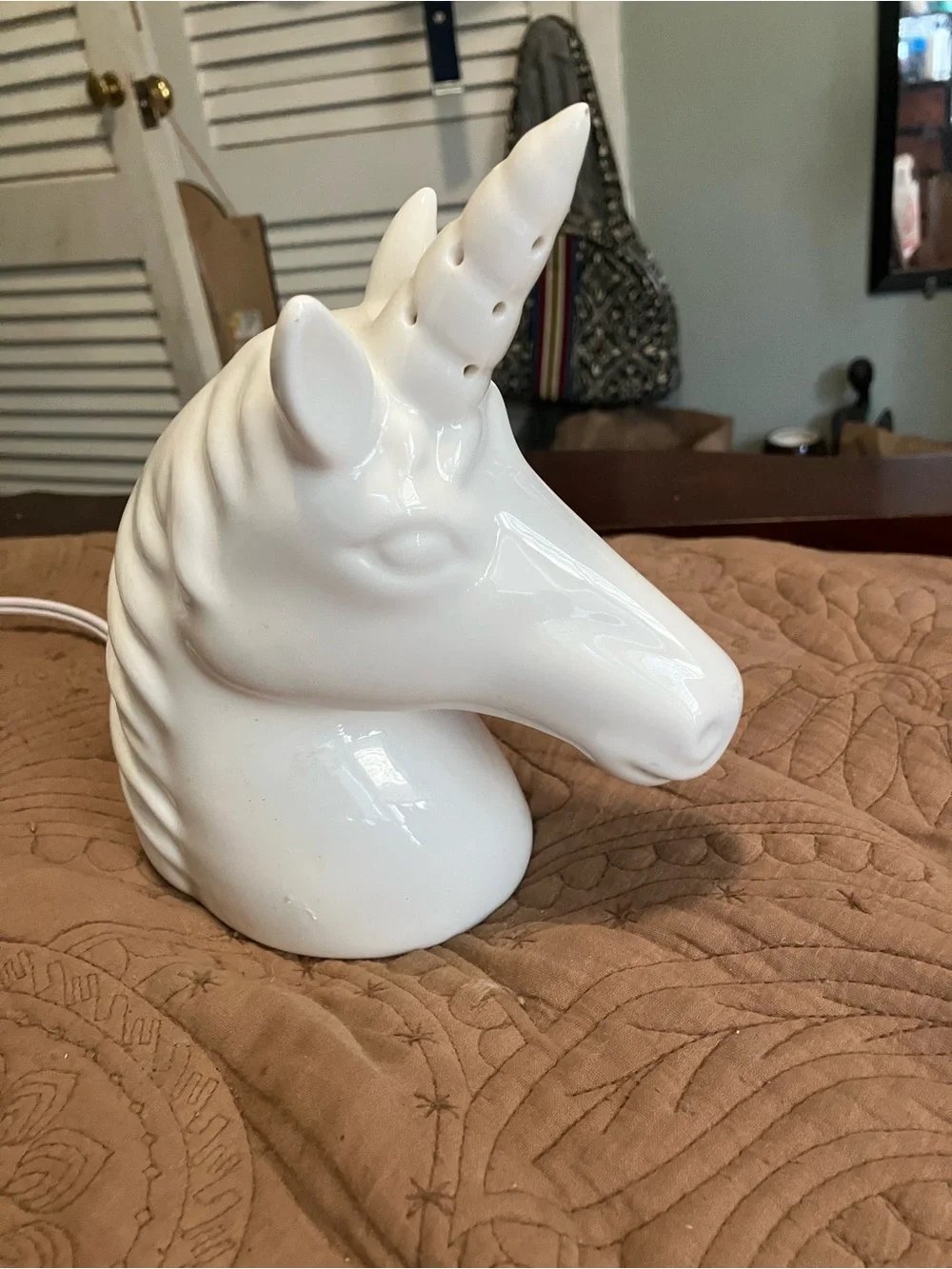 NWOT Unicorn Ceramic Night Light Lamp